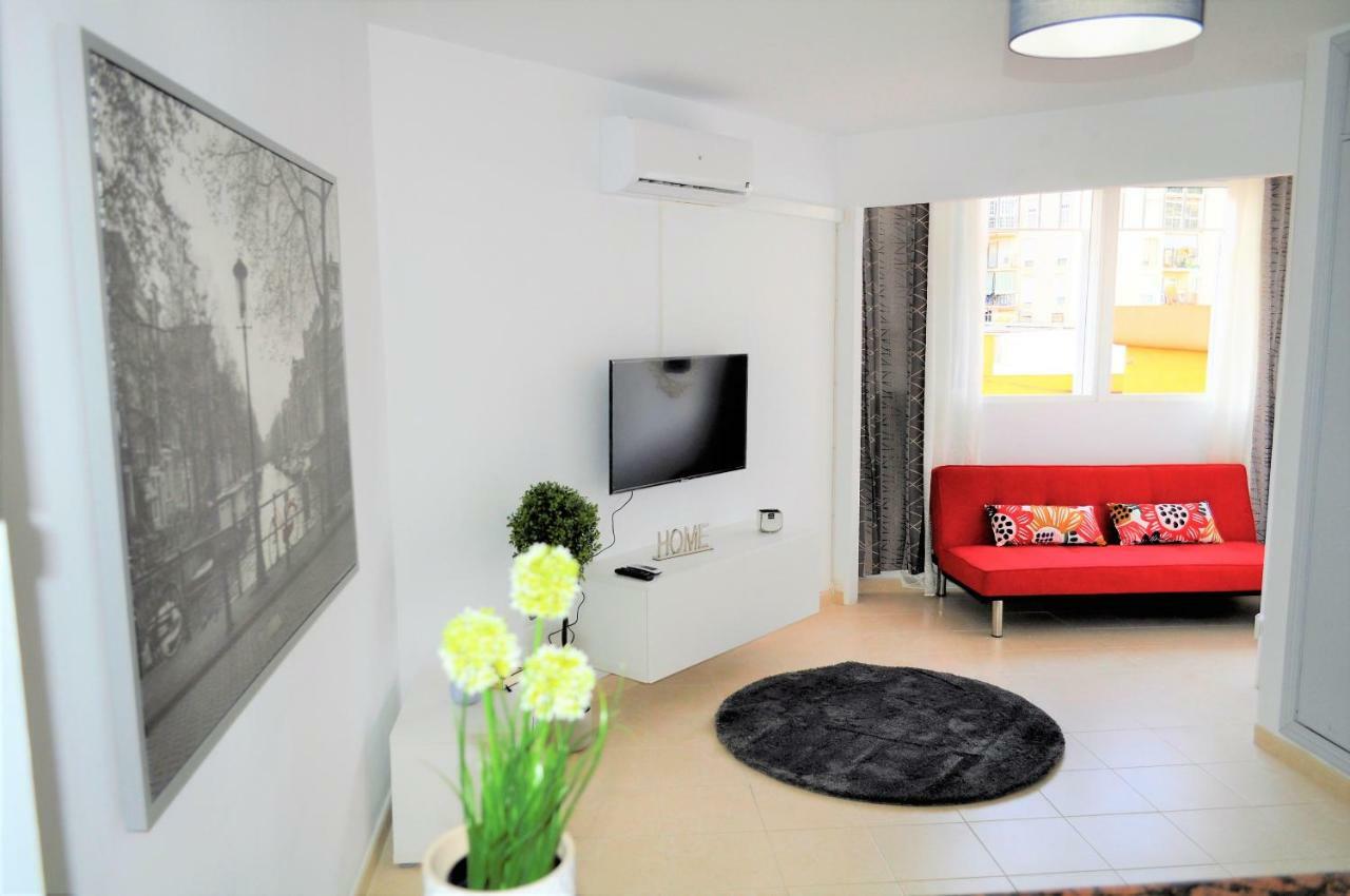 Studio In The Center Of Torremolinos Apartment Exterior photo